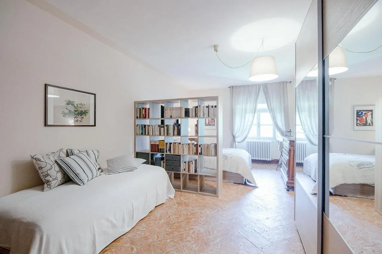 Apartment Villa Crivelli Visconti By Myhomeincomo Tavernerio Italy